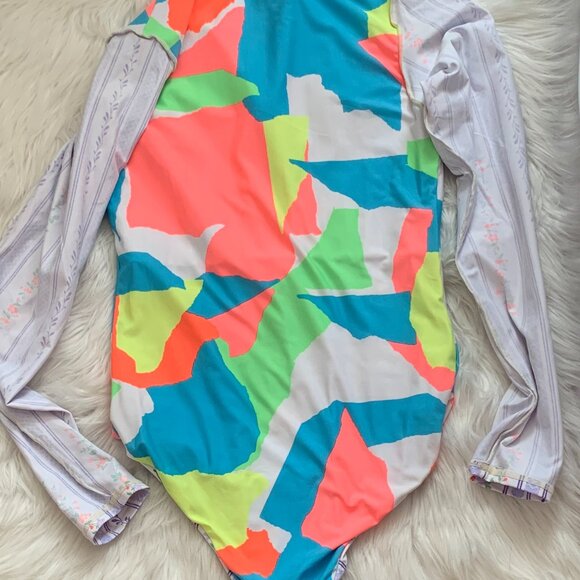 MAAJI Floral Ivy Abstract Reversible Long Sleeve One Piece Swimsuit Sz LARGE - Picture 9 of 9